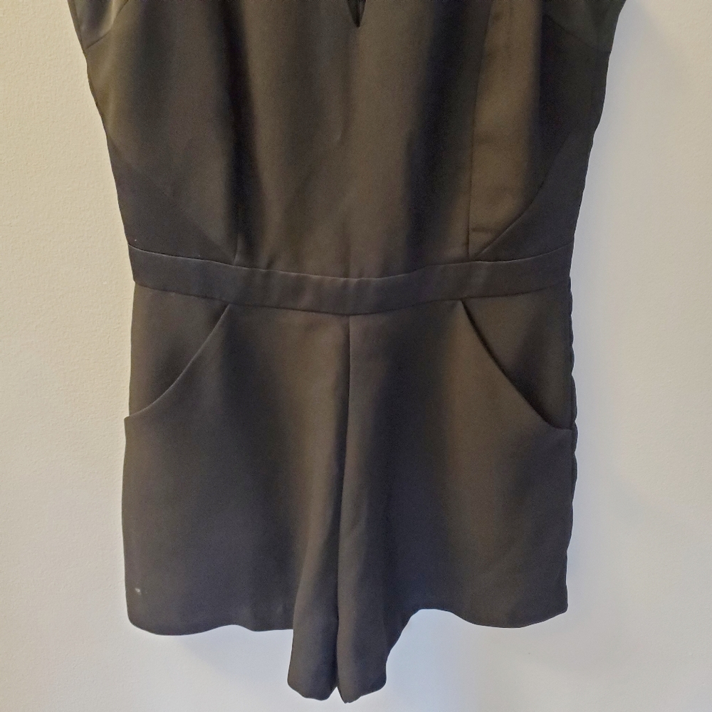 Parker Black Romper - Picture 3 of 6